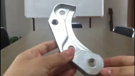 Peças automotivas personalizadas CNC/de aço inoxidável/de motocicleta usinadas em alumínio/de metal/de precisão em latão para usinagem de motores de automóveis